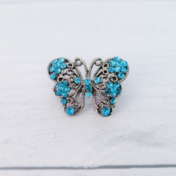 Vintage Jewelry - Vintage Brooch / Vintage Pin 7/8" Butterfly with Blue Gems - One Missing